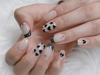 トイロ 西院店(TOIRO)/みさと/黒ハートネイル