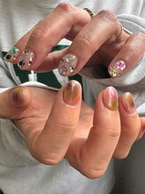 ウズ 和歌山店(UZU)/ホロネイル