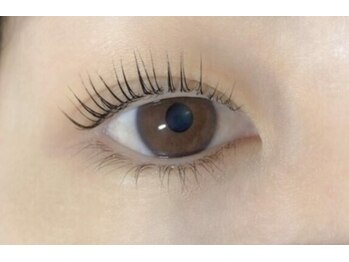 ルビア 十条店(RUBIA)の写真/全部屋個室のプライベート空間でリラックス♪丁寧な接客と技術で、理想のナチュラル上品な目元を叶えます。