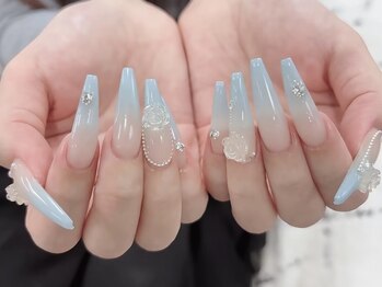 ビジューネイル(bijou nail)/