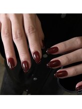 グラウネイル(glaw nail)/ワンカラー＋スタッズ