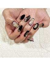 ザ セントラル ピア(THE CENTRAL PIER)/