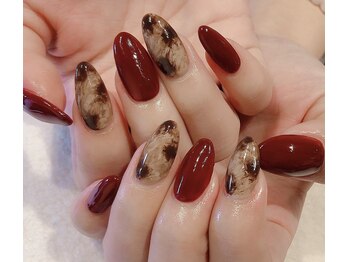 ジェイノヴァール(Jnovart)/