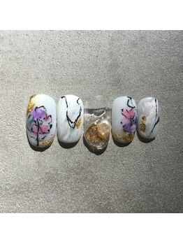 ニュアンスフラワー×ゴールド