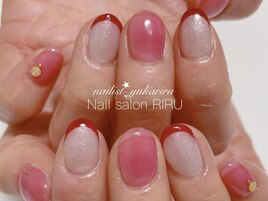 キラキラフレンチネイル