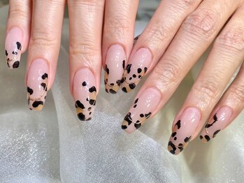 ミューズ ミューズ(Muse Muse)/豹柄ネイル