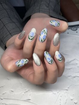サフィールネイルサフィールネイル(Saphir nail)/チューリップネイル