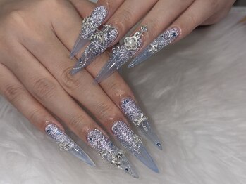 nail studio SLAY【アクリルスカルプ/長さ出し/チップ/持ち込み】の写真/忙しい方でも長さだしできる！チップの長さだしで時短とコスパを叶える空間★