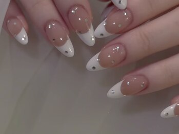 アディクトウラ ネイル(Addict'ula nail)/フレンチネイル