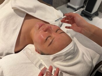 【ハーブピーリング・小顔・痩身・毛穴ケア】YI BEAUTYの写真/【本格肌質改善フェイシャル】毛穴・くすみ・乾燥などのお悩みに♪クリスティーナで理想のツヤ肌へ導く◎