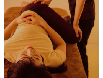 ワンスリー(OneThree)/美容姿勢矯正