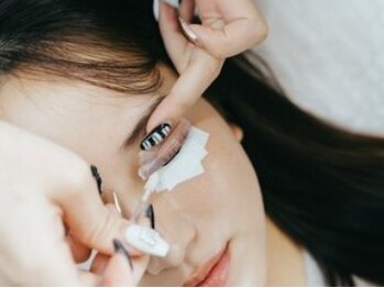 チピ 那覇新都心店(Chipie)の写真/★圧倒的モチ・持続性◎大人気の【まつ毛パーマ束感パリジェンヌ】は華やかで美しい目元をキープ♪