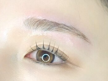 ブロウ(BROW)の写真/21時まで営業◎当日予約OKなので仕事帰りのご来店も★お一人おひとりに合った眉毛へと仕上げます♪