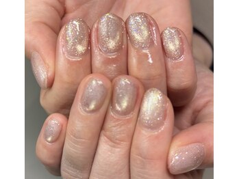 ビート(BEAT)の写真/透明感あふれるシアーマグネットネイル☆丁寧で細かな技術とデザインが満足度◎指先から美しく♪