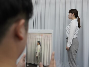 ナオル整体 千葉駅店(NAORU整体)/来院2【AI姿勢分析/検査/説明】