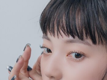 ミラ 池袋西口店(mila.)の写真/時短で楽◎HBLで眉毛の毛流れを矯正！[まつげパーマ/パリジェンヌラッシュリフト/ハリウッドブロウ/池袋駅]