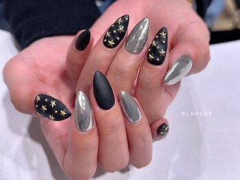 ブランロール 中目黒店(Blanl'or)/スタースタッズ