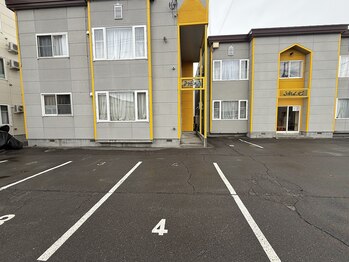 フロンティア/駐車場