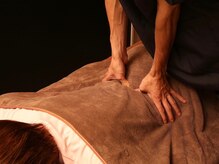 アイナ(AINA)の雰囲気（【肩こり】や【腰痛】など全身の疲れを癒す“至極のマッサージ”）