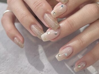 ネイルサロン エーナイン ザ ビッグ東雁来店の写真/お客様の爪に合わせた丁寧な施術が好評♪シンプル～ニュアンス・トレンドまでこだわりのデザインをご用意◎