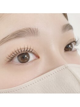 ネオシア(NEOXIA)の写真/自然な美しさを引き出す似合わせデザイン♪フラットブラック/フラットブラウンで魅力を引き出す上品EYEへ★