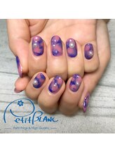 プチ ブラン(Petit BLANC)/ニュアンスネイル