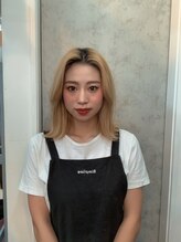 シンプリー 下北沢店(Simpliee) M. Kawabata