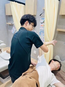 グロウアップ鍼灸整骨院 &nbsp;香里園駅前(GROW UP鍼灸整骨院 )/肩こり改善や肩甲骨の可動域拡大