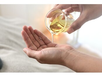 いろどり整体/肩こり/腰痛/オイルマッサージ