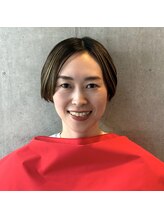 スタジオシス(studio SISU)/ブルベ冬/ナチュラル/エレガント