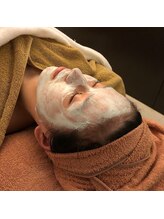 サロン ド ビューティー ソリッソ(Salon de beauty Sorriso)/クリスティーナ　アンストレス