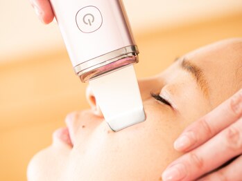 エオナ(EONA)/お顔のザラザラは古い角質かも…