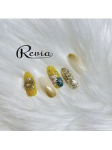 レヴィア(Revia)/成人式ネイル