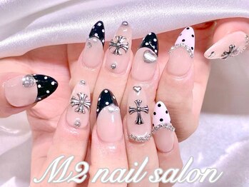 エムズ ネイルサロン(M2)/フレンチドットクロムハーツ