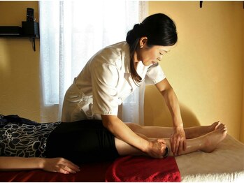 ラビダオアシス/O脚改善、X脚を真っ直ぐ美脚に