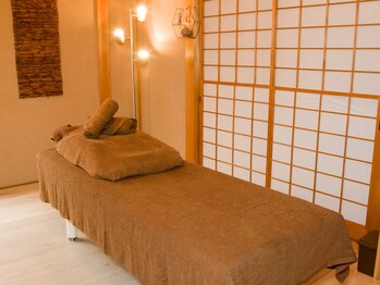 アクシスリラクゼーション(AXIS relaxation)/施術部屋