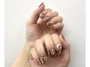 ケーエヌ(KN)/カフェもかネイル