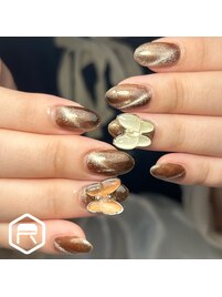 ビジュー2つ付きマグネット