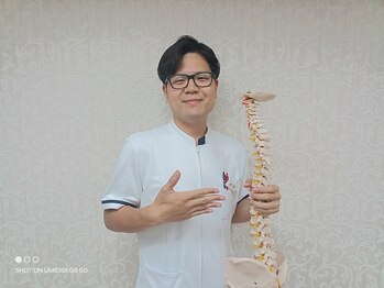 尼崎整骨院/背骨のゆがみ