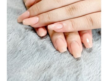 Nailsalon Rosyneの写真/仕事柄派手なネイルができない方にオススメ◎大人女性の心をつかむ、シンプルだけど艶のある上品な指先に♪