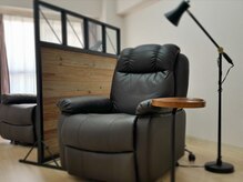 サロン ド ブルー 五反田(salon de blue)の雰囲気（プライベート空間でゆったり美眉を創ります。五反田/まゆげ/眉毛）