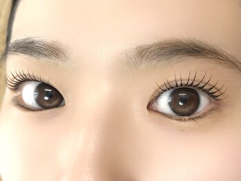 リアン(Lien)/長さ強調×カールデザイン