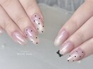 ガーリードットネイル