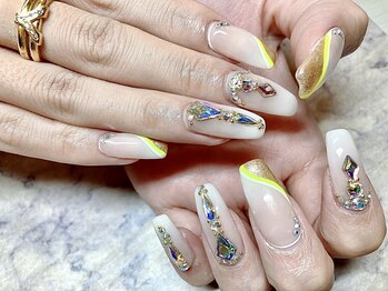 ラヴィアスプラス(LAVIAS+)/