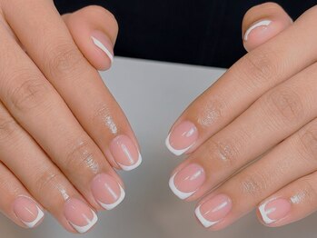SHY NAIL STUDIOの写真/オフィスでも浮かない上品なシンプルネイル♪ワンカラー3990円～で毎月のケアも更にお得に◎