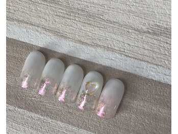 ウィッチ(Wich)/ホワイトグラデーション