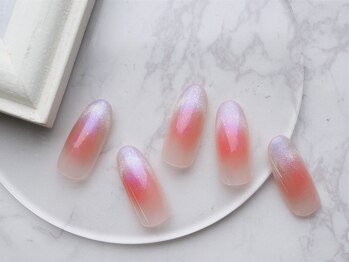 ネイル スパ ココプラス(Nail spa Cocoplus)/チーク×偏光マグネイル¥9000