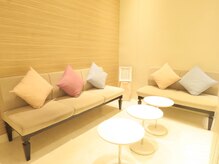 レクラン 池袋ホテルメトロポリタン店(L'ecrin)/広々とした待合いスペース