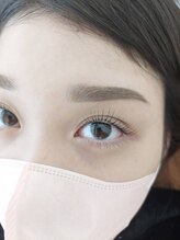 ヘアメイクアンク/眉毛スタイリング