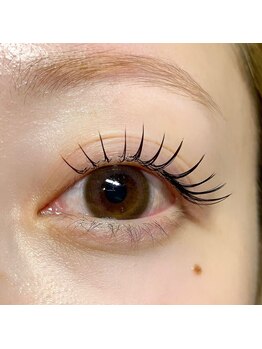 アトリエ ロータス 仙台駅前店(Atelier LOTUS)/LEDフラット120本　束感まつげ